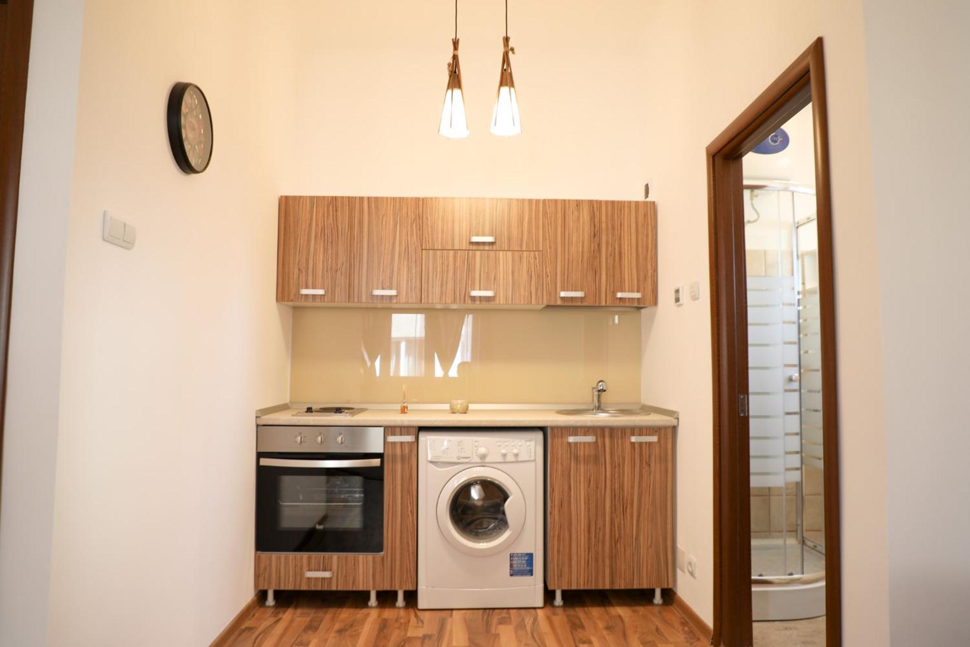 Ultracentral Apartament With Balcony - Old Town Bucharest Luaran gambar